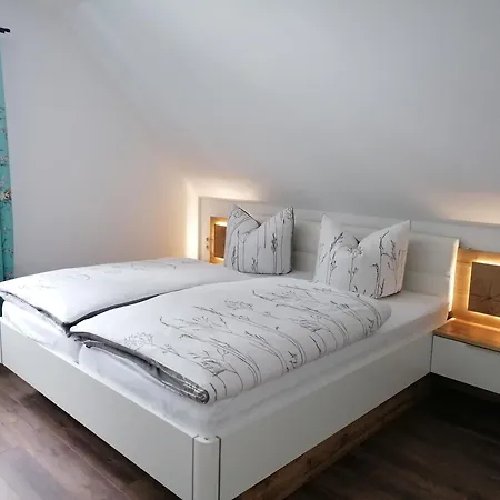 Haus Am Weifberg Apartment *